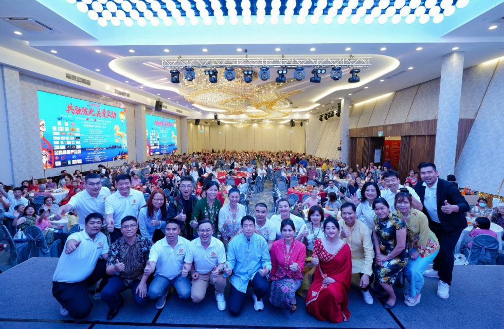 新加坡中原会慈善晚宴1