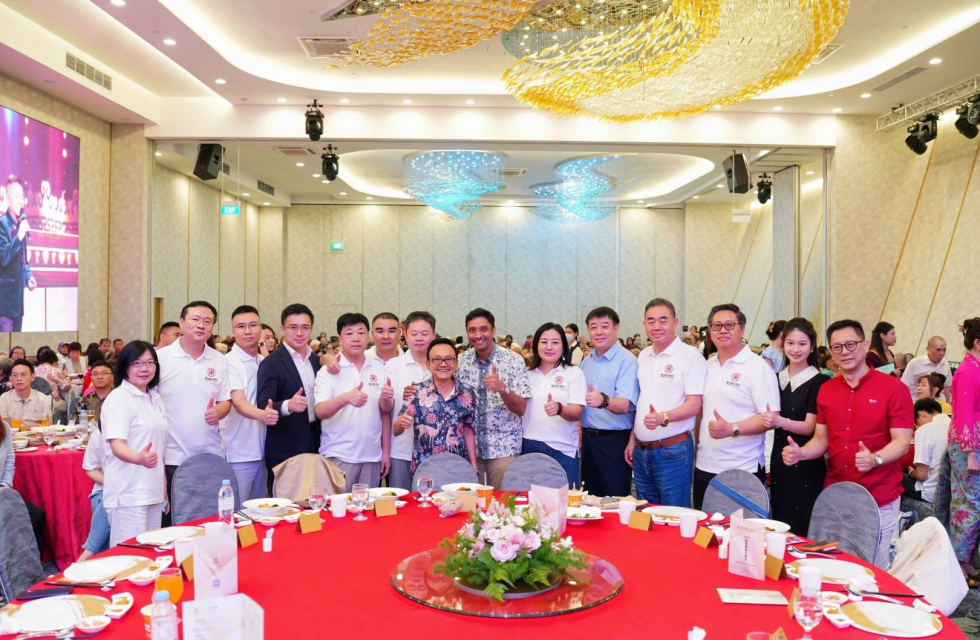 新加坡中原会慈善晚宴3